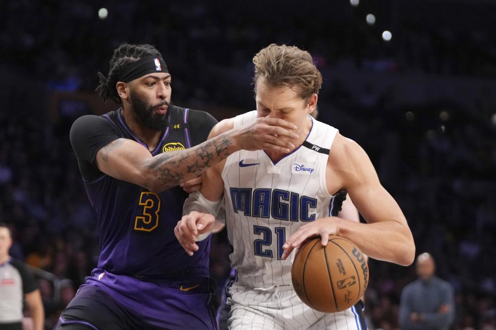 续扩写这个 续扩写这个